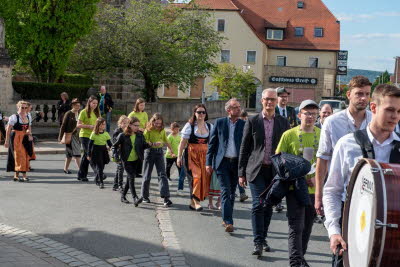 Festzug2